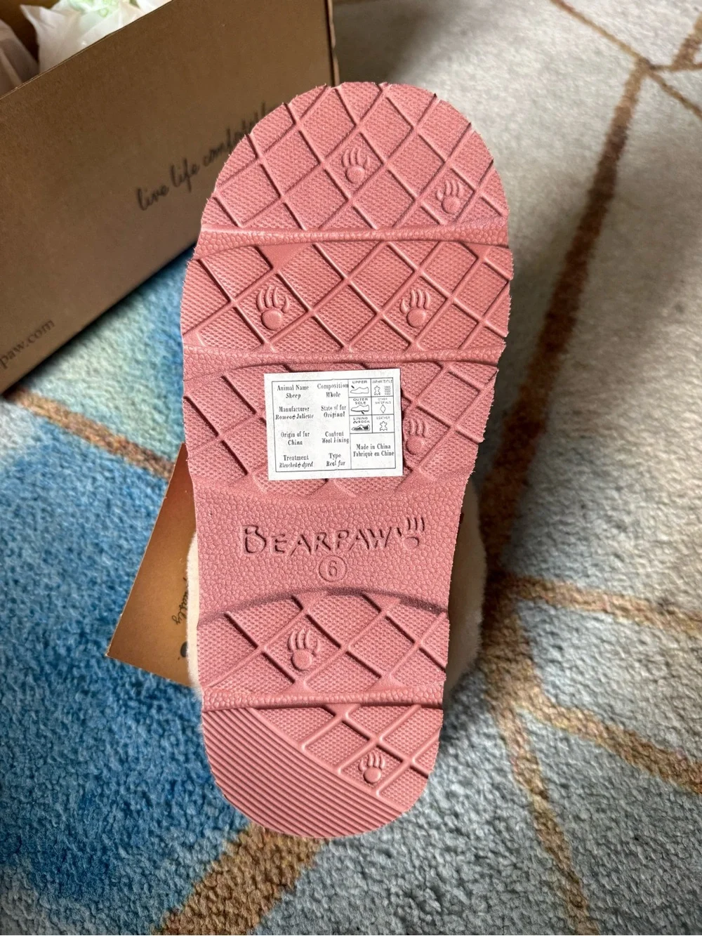 NWT BearPaw Quilted Pink Satin Clog with Cream Shearling Cuff - Picture 5 of 7